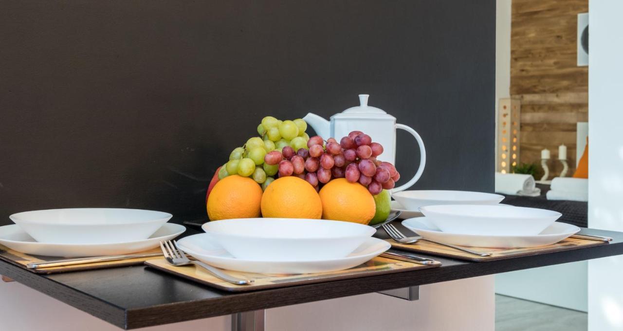 Cracow Best Location Apartment With Garden By Cozyplace クラクフ エクステリア 写真
