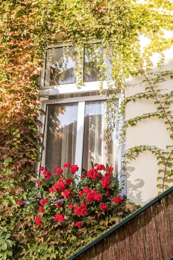 Cracow Best Location Apartment With Garden By Cozyplace クラクフ エクステリア 写真