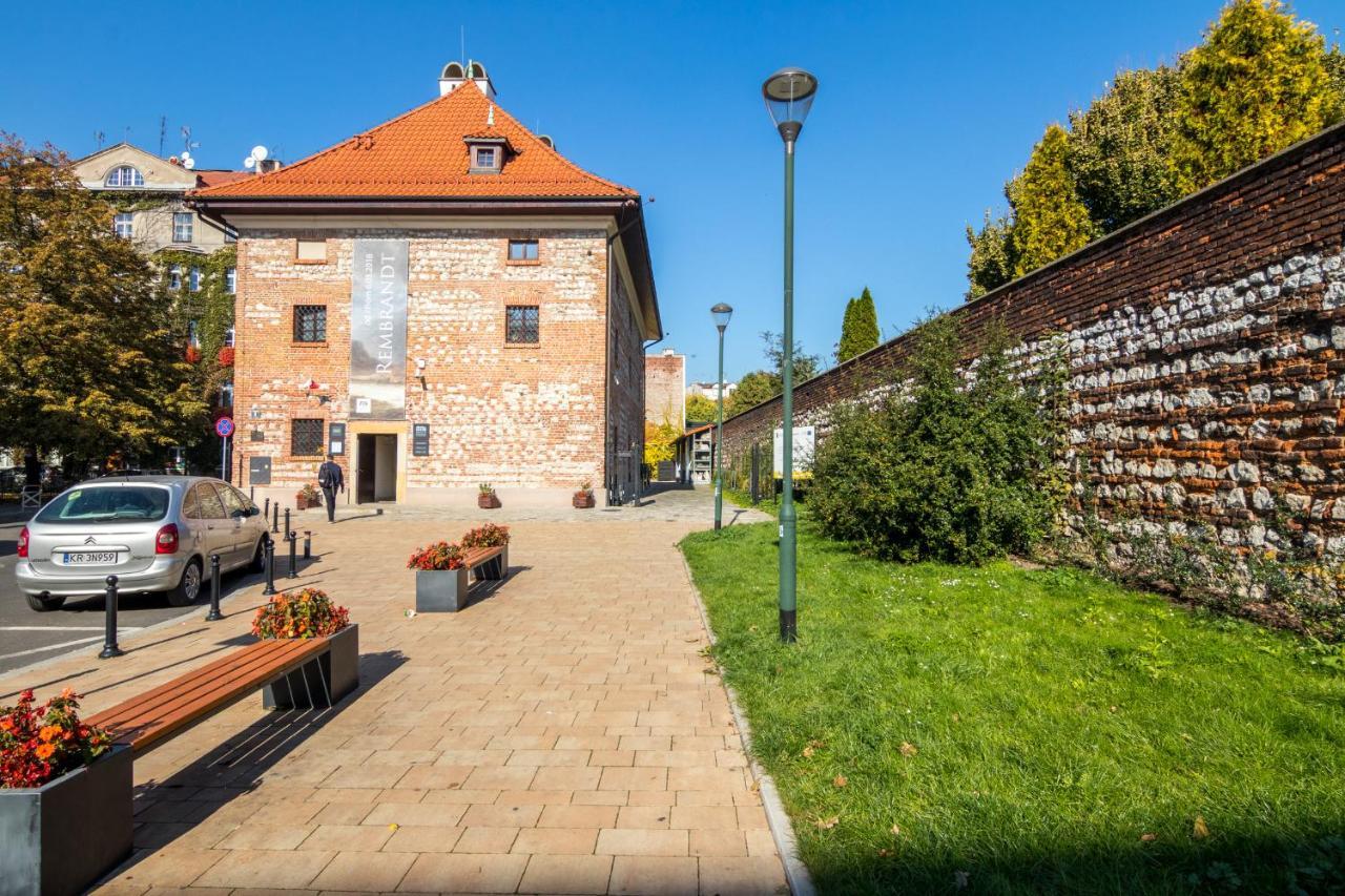 Cracow Best Location Apartment With Garden By Cozyplace クラクフ エクステリア 写真