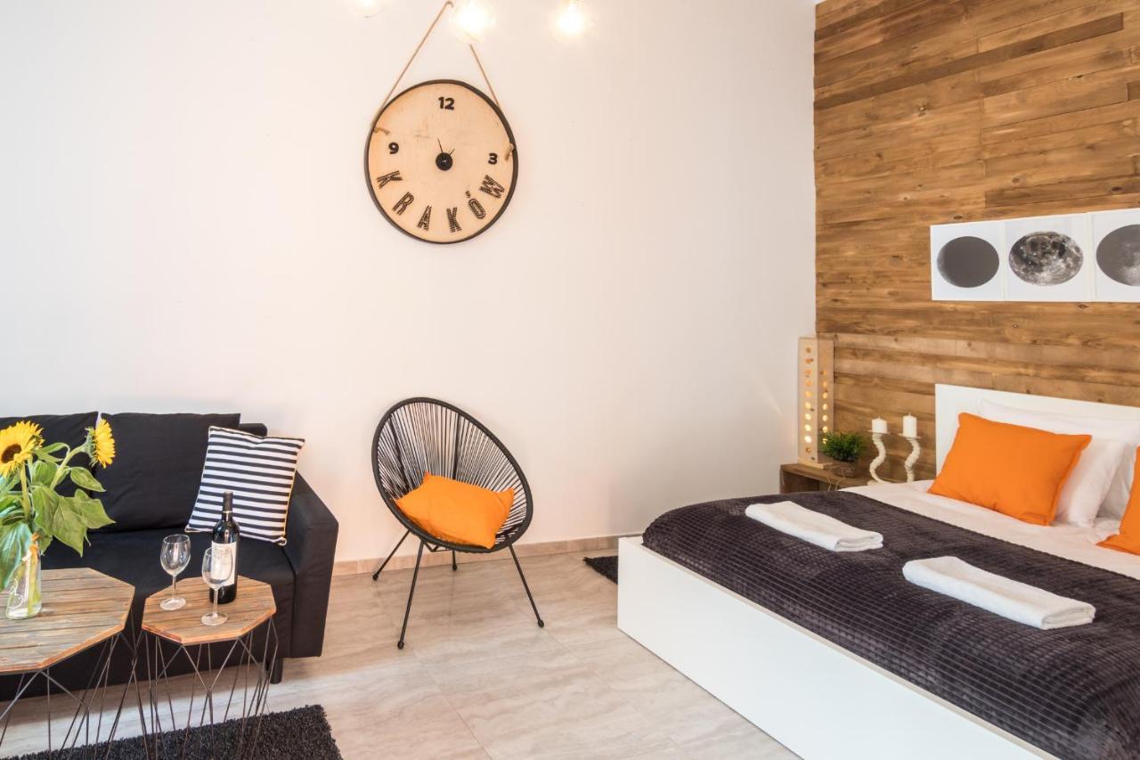 Cracow Best Location Apartment With Garden By Cozyplace クラクフ エクステリア 写真