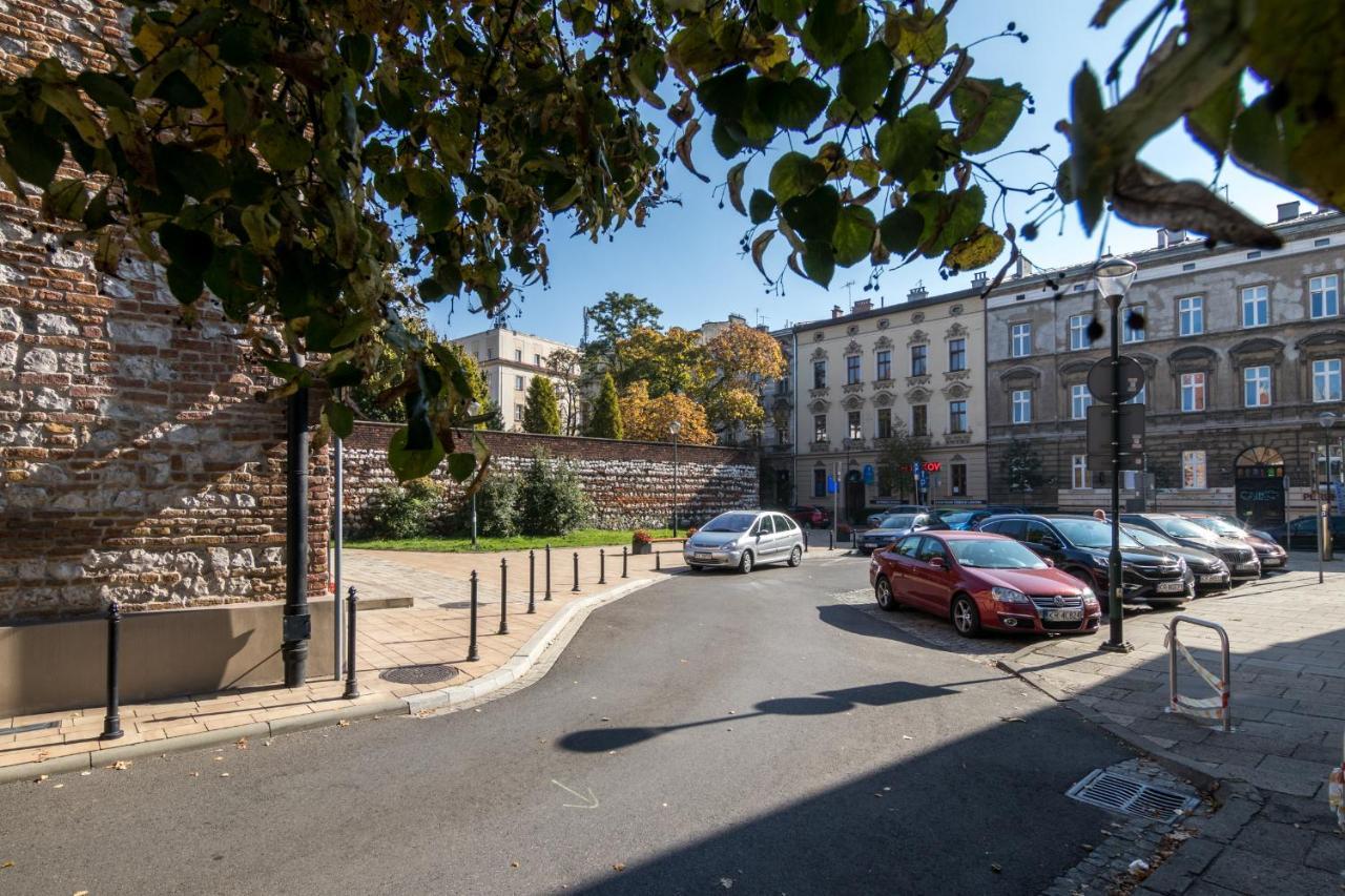 Cracow Best Location Apartment With Garden By Cozyplace クラクフ エクステリア 写真